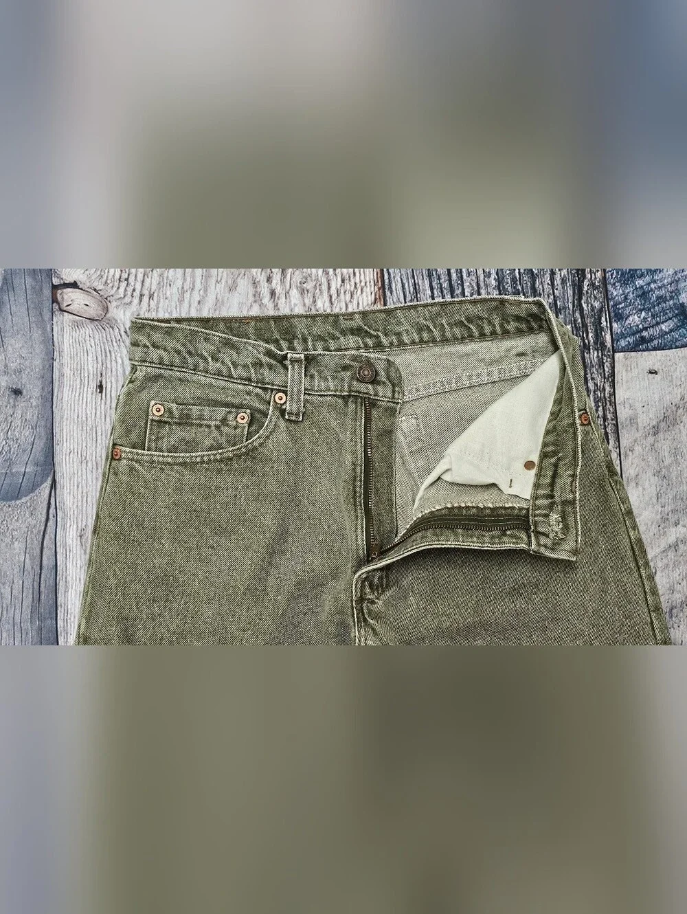 Vintage Levi's 90s Made In USA 550 Green Acid Wash Tapered Slim Jeans Size 31x34